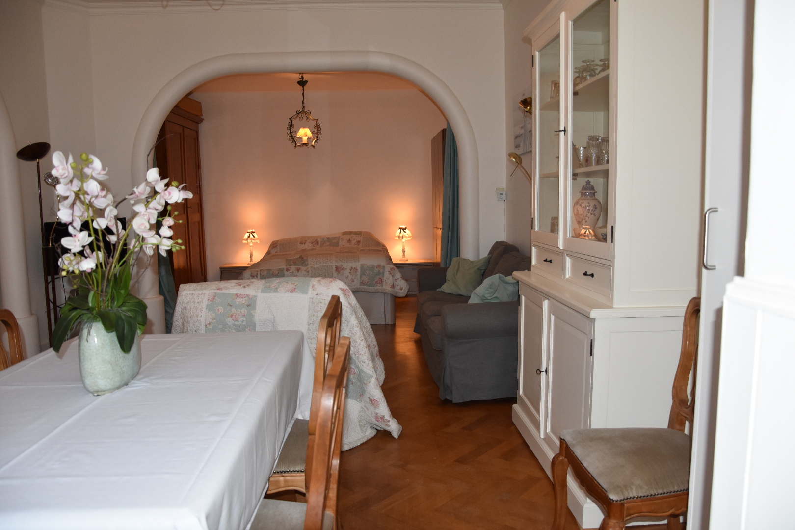 appartement met 2 slaapkamerhoeken. 