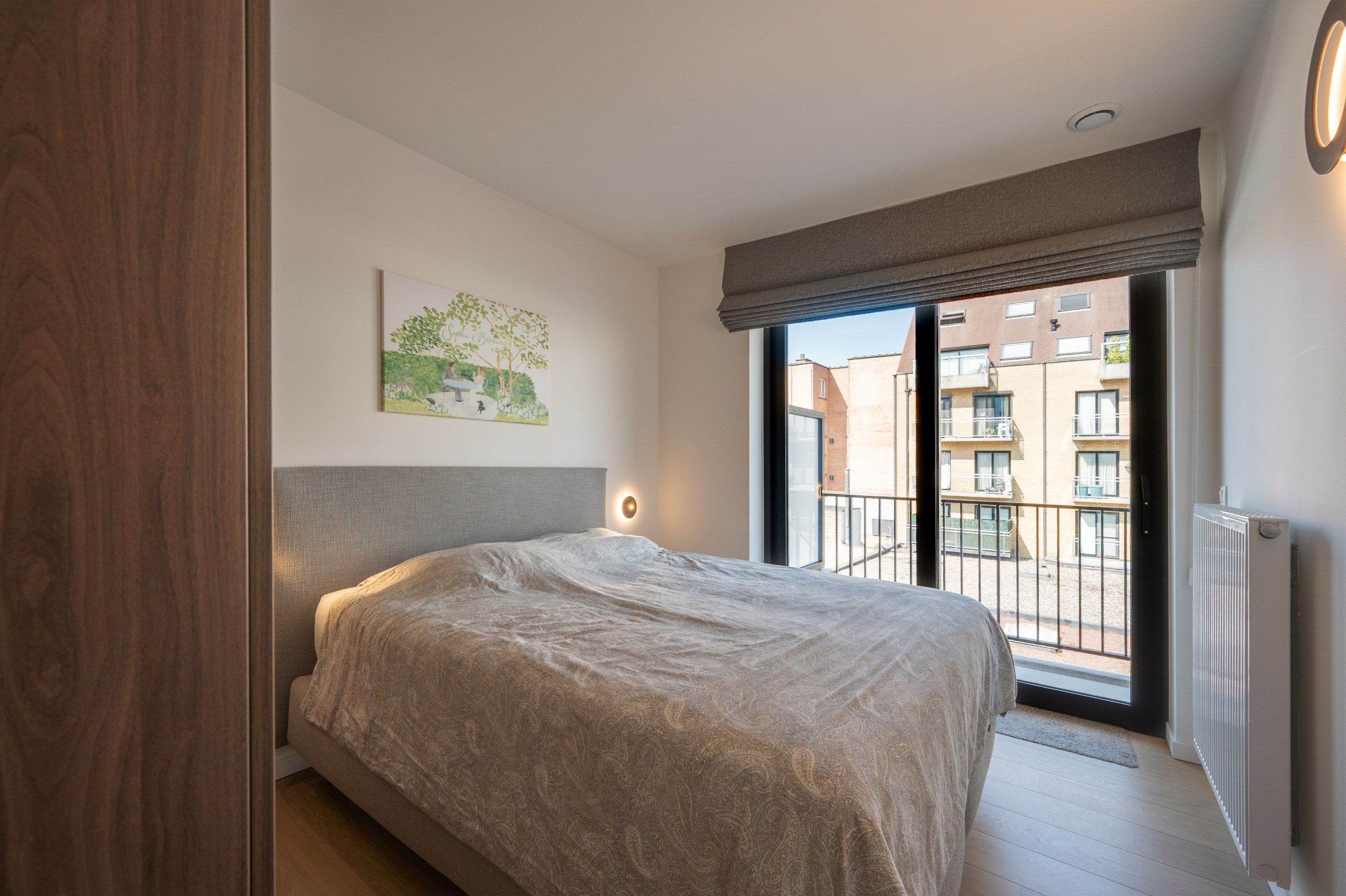 Appartement spacieux et récent (2021) situé sur l'avenue Paul Parmentier à Knokke. 