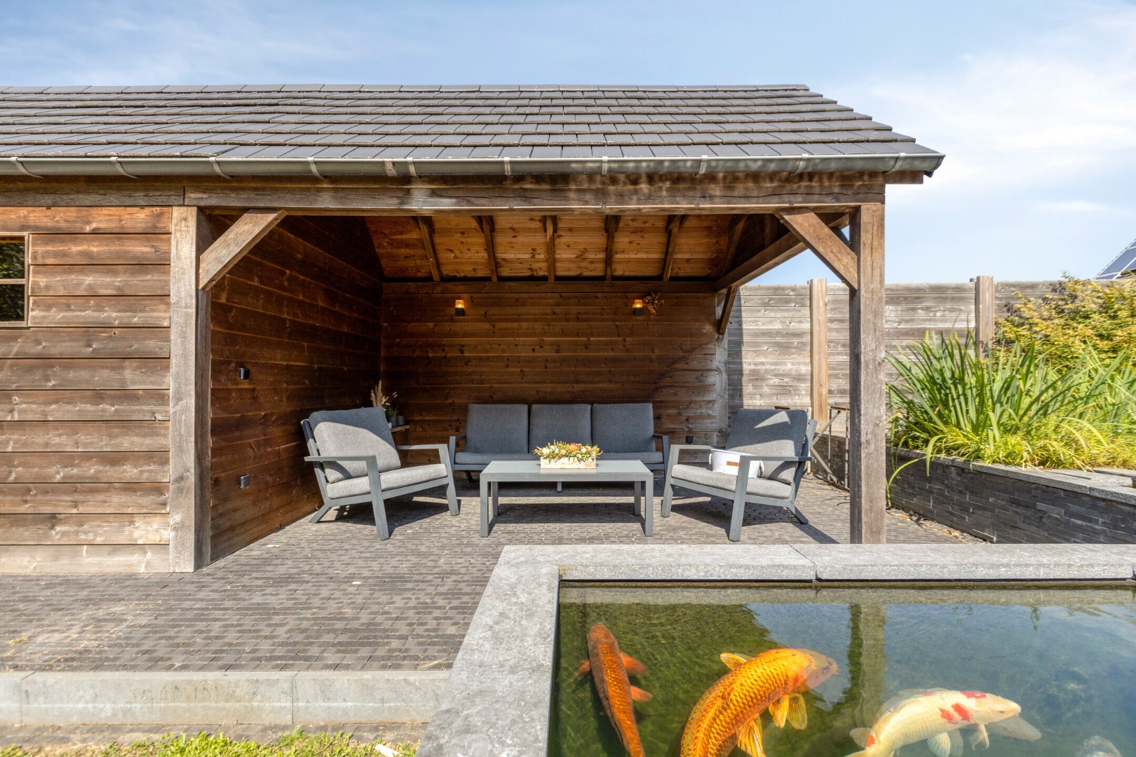 Exclusieve en energiezuinige villa met 5 slpk. in Geel 