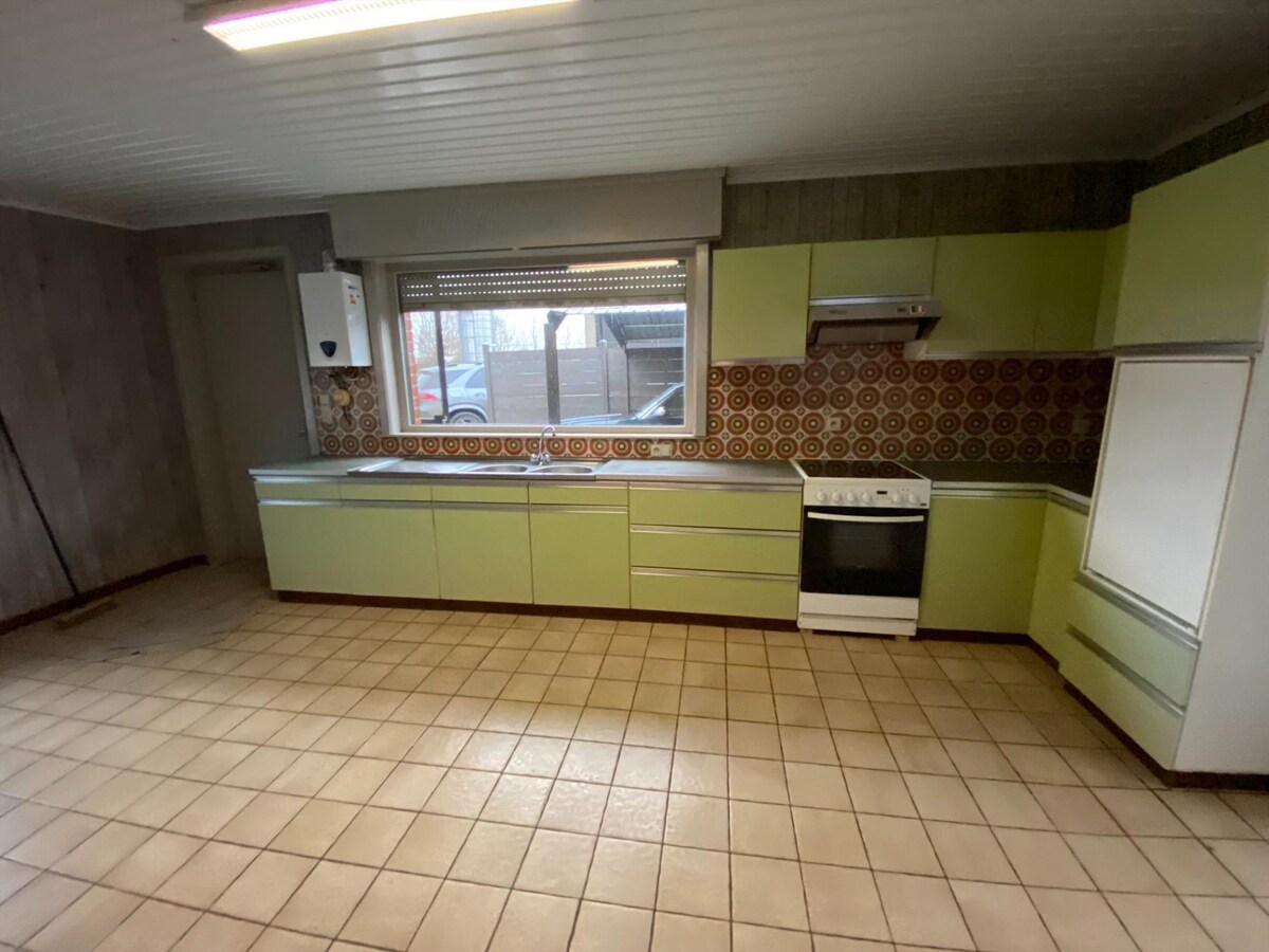 Ruime woning met 4 slaapkamer op de Vijfwegen 