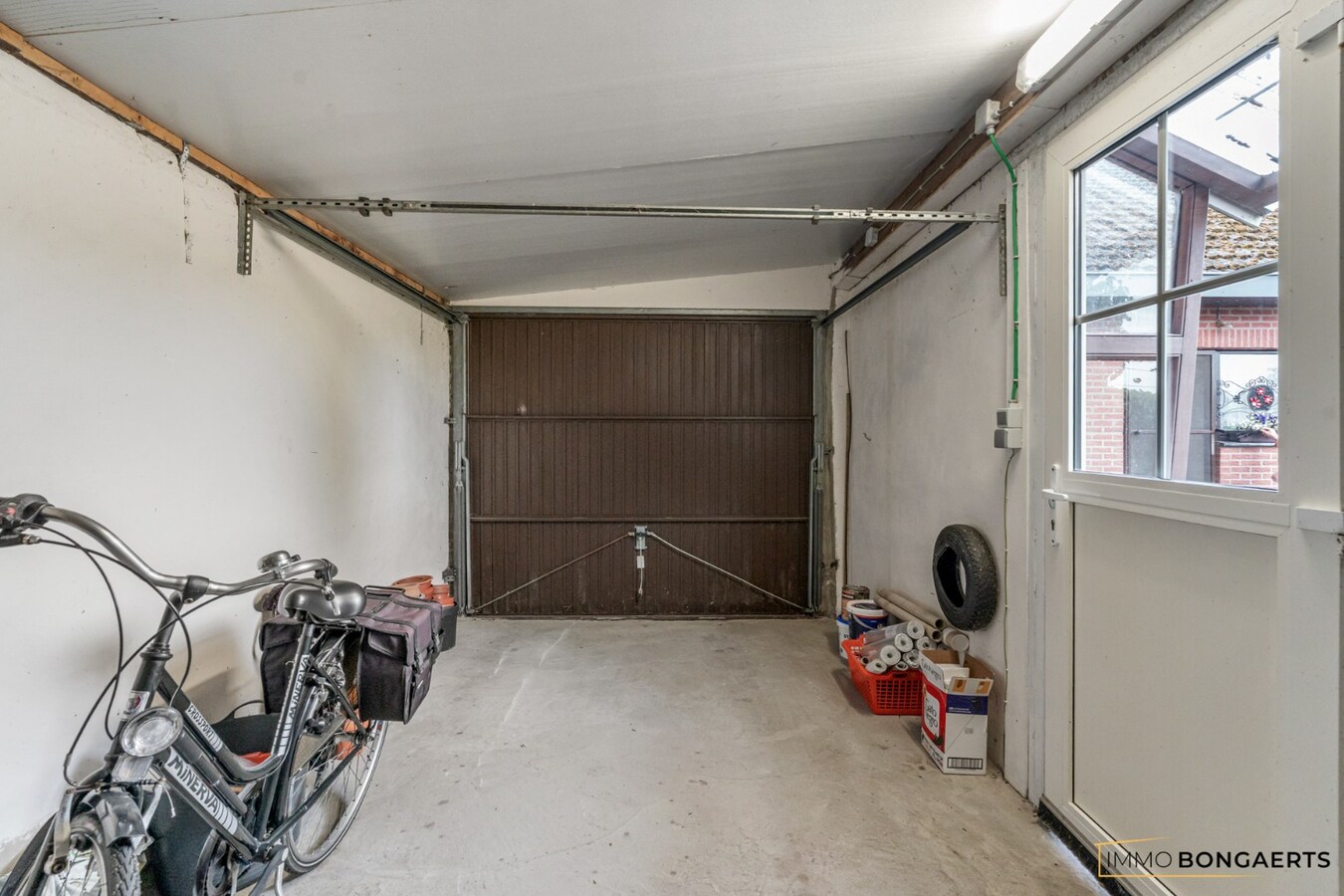 Halfopen woning met 3 slaapkamers 
