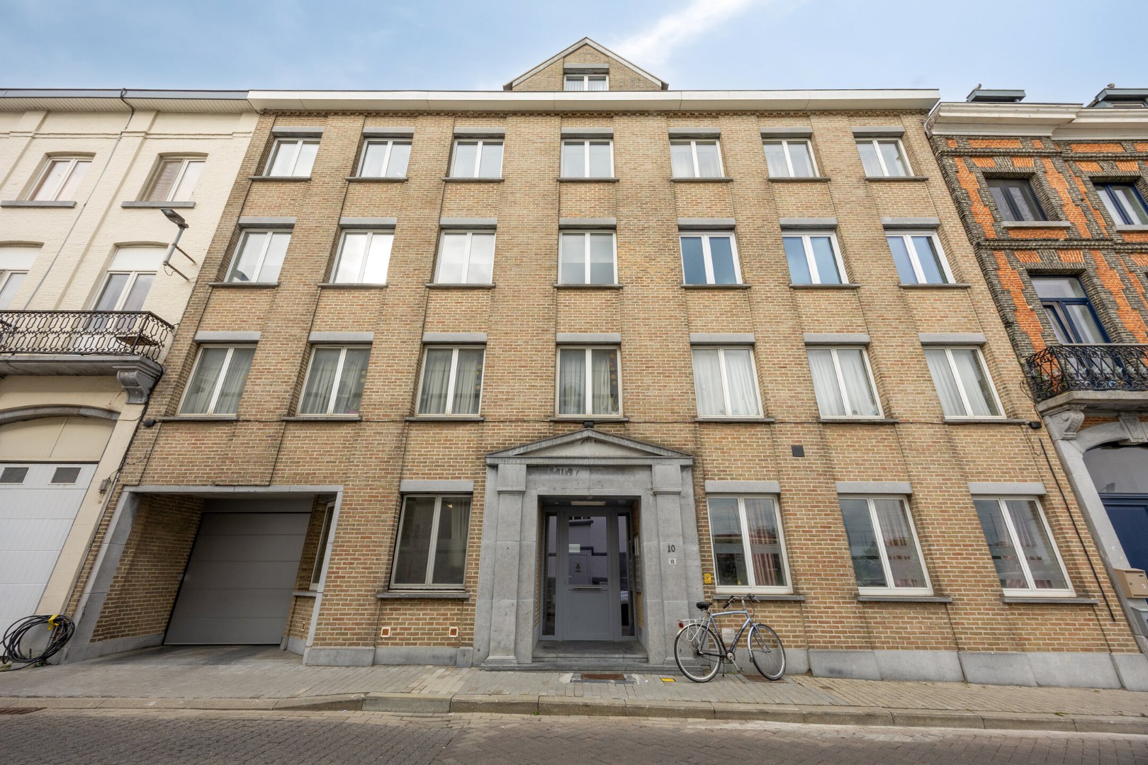 Gelijkvloers appartement met 2 slaapkamers ruim terras, garage en kelderberging in Tienen! - bewoonbare opp. 76m² -  EPC 251 kWh/m² 