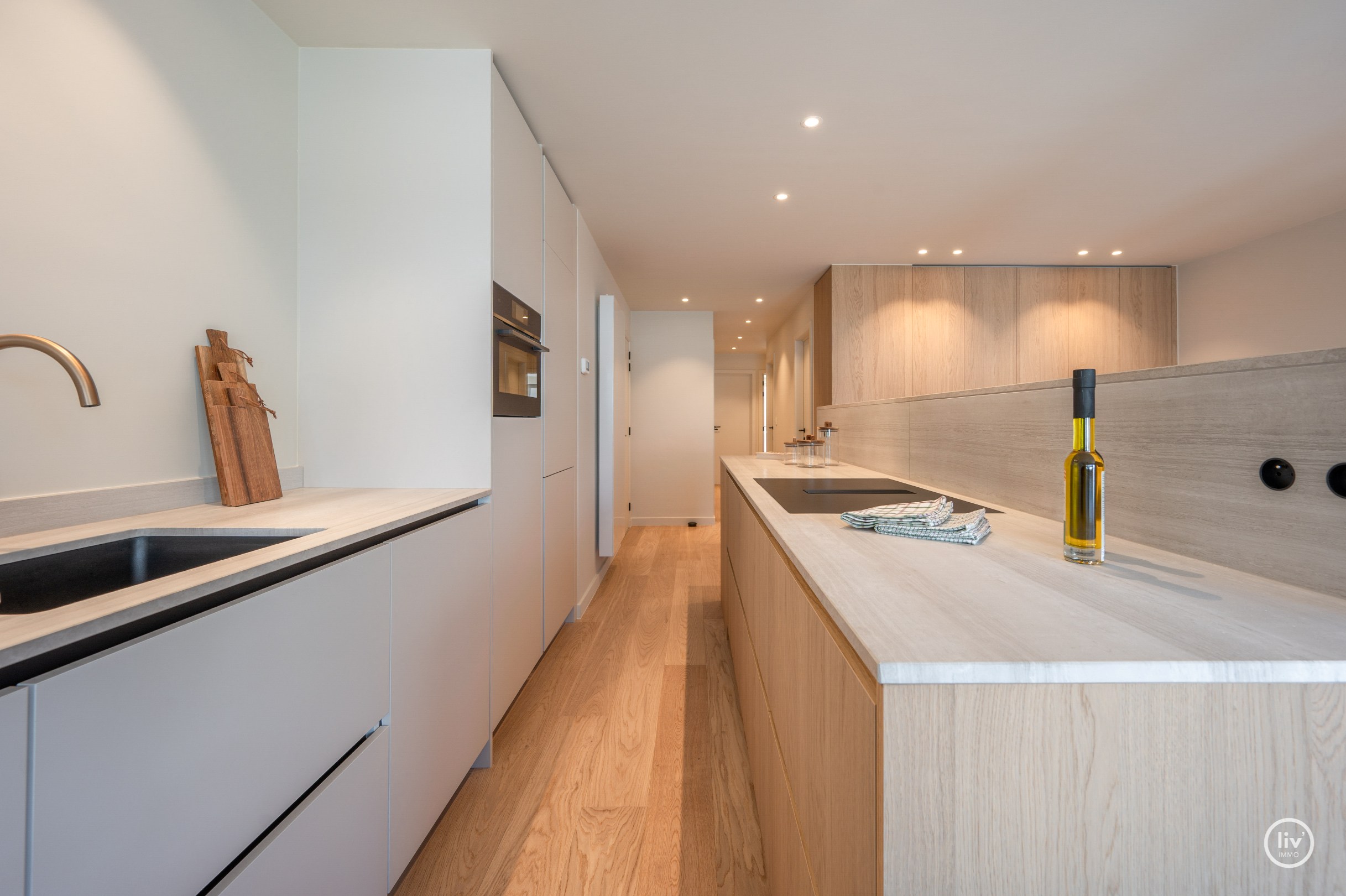 Bel appartement rénové de 3 chambres dans un emplacement de premier choix dans la rue Mosselman à Knokke. 