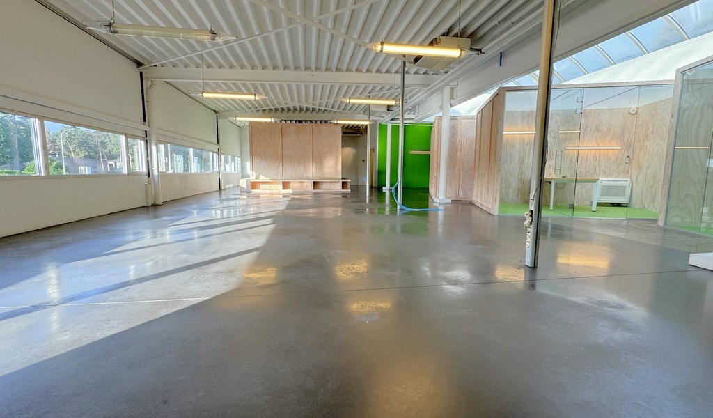 Kantoren te huur aan Kortrijksestw in Sint-Denijs-Westrem 