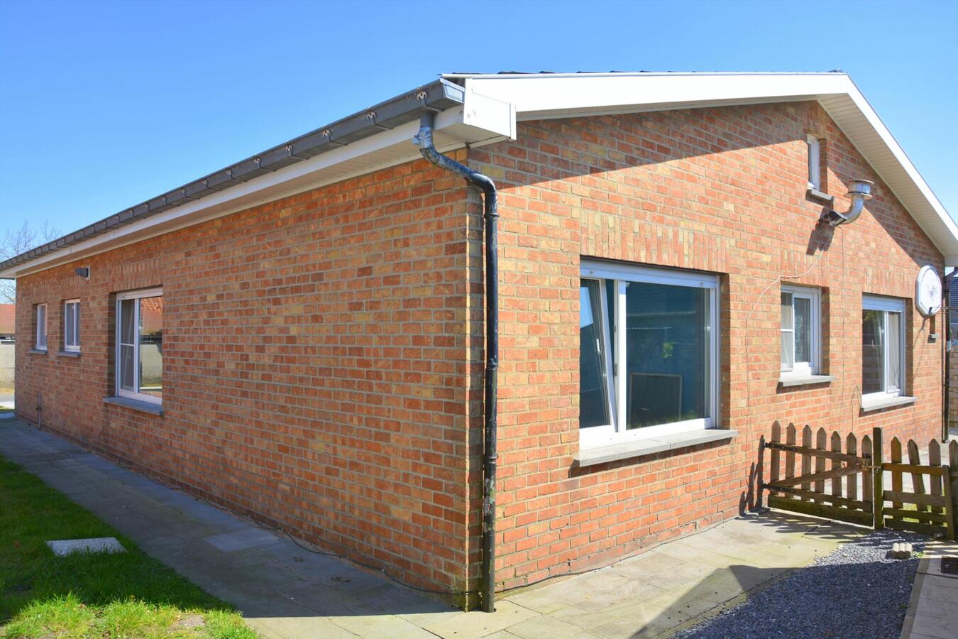 Rustig gelegen bungalowwoning nabij de dorpskern 