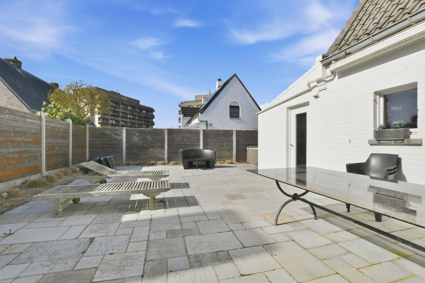 Ruime villa (201m²) op wandelafstand van het centrum en strand te Blankenberge! 