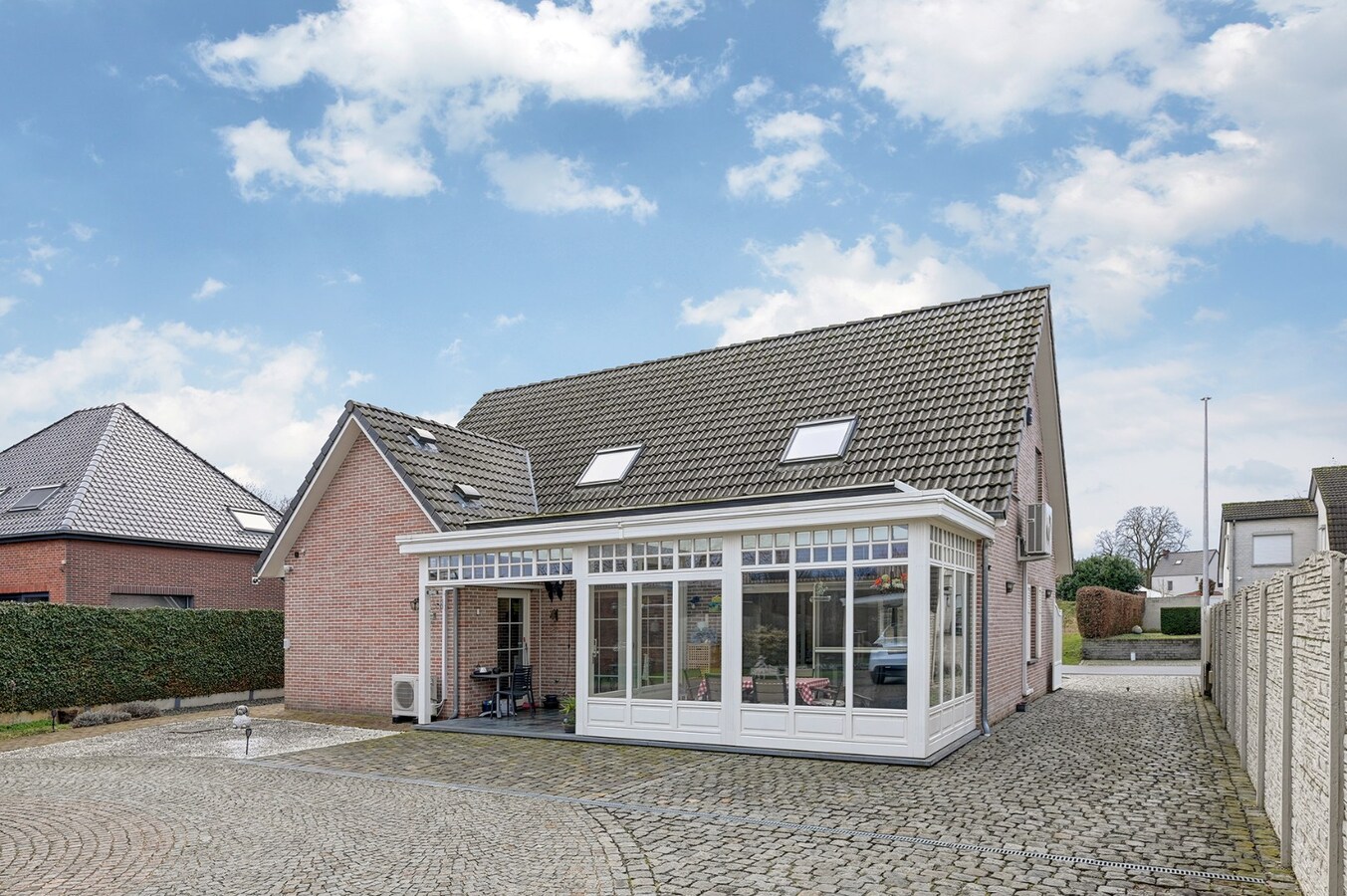 Goed onderhouden, instapklaar huis 