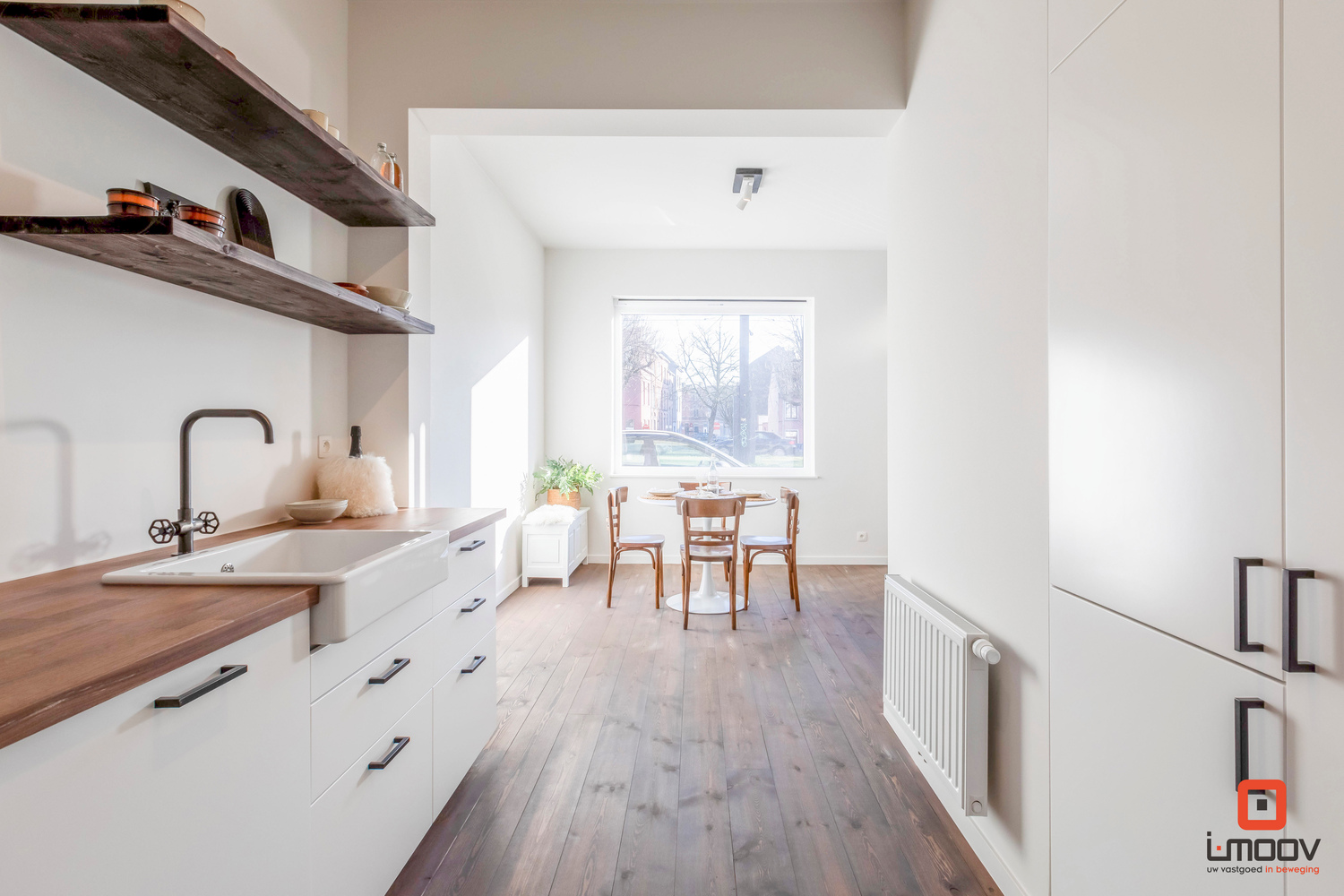 Ruime, knap gerenoveerde woning 