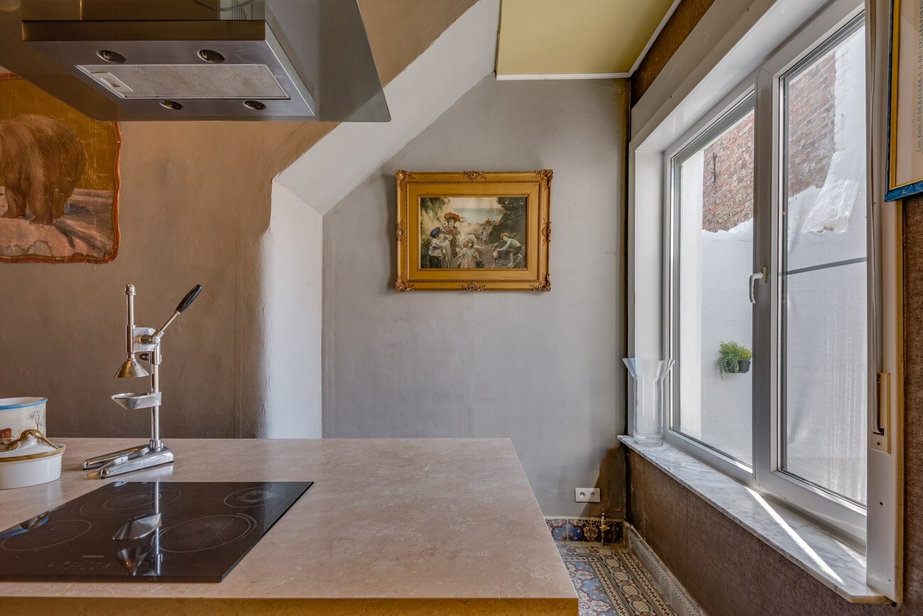 Karaktervolle herenwoning in Belle-Epoquestijl vlakbij zee en strand te Heist. 
