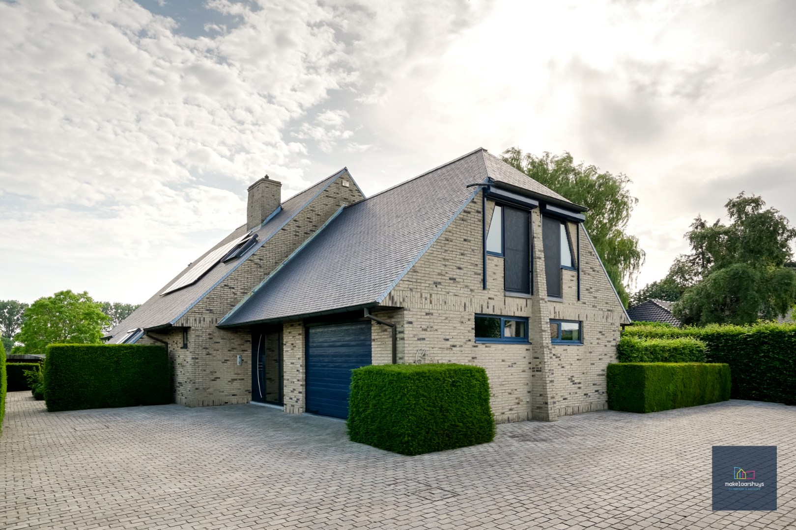 Karaktervolle villa op een prachtig perceel van 1862 m² 