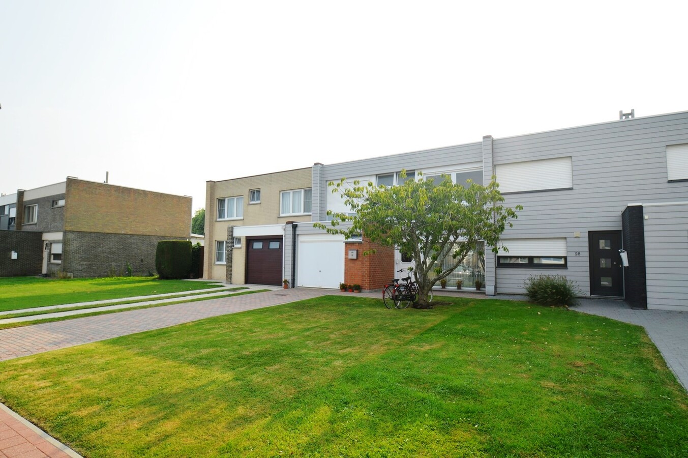 Zeer goed gelegen woning met tuin en garage - Heist 