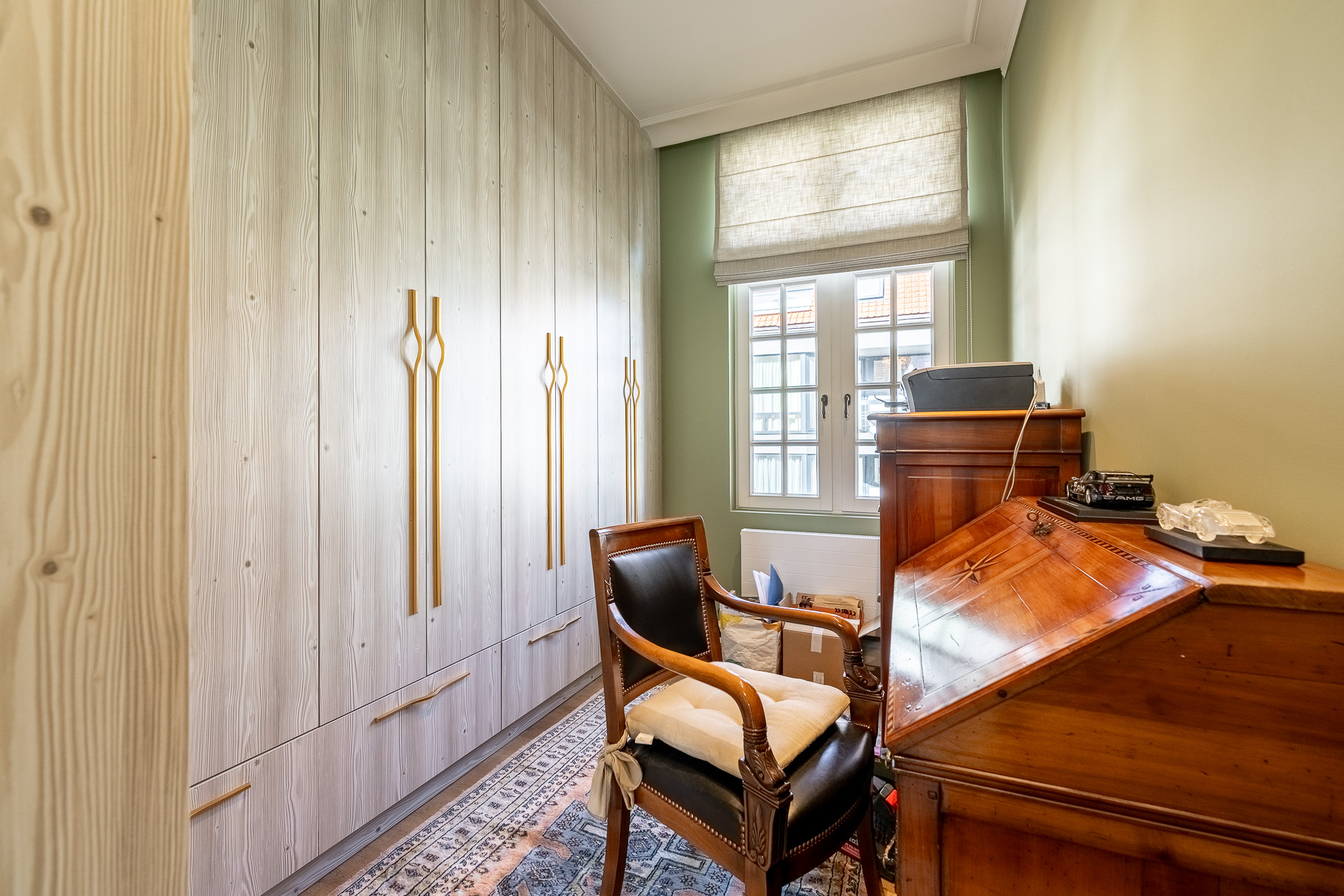 Charmante en karaktervolle herenwoning, met veel smaak gerenoveerd in het centrum van Knokke 