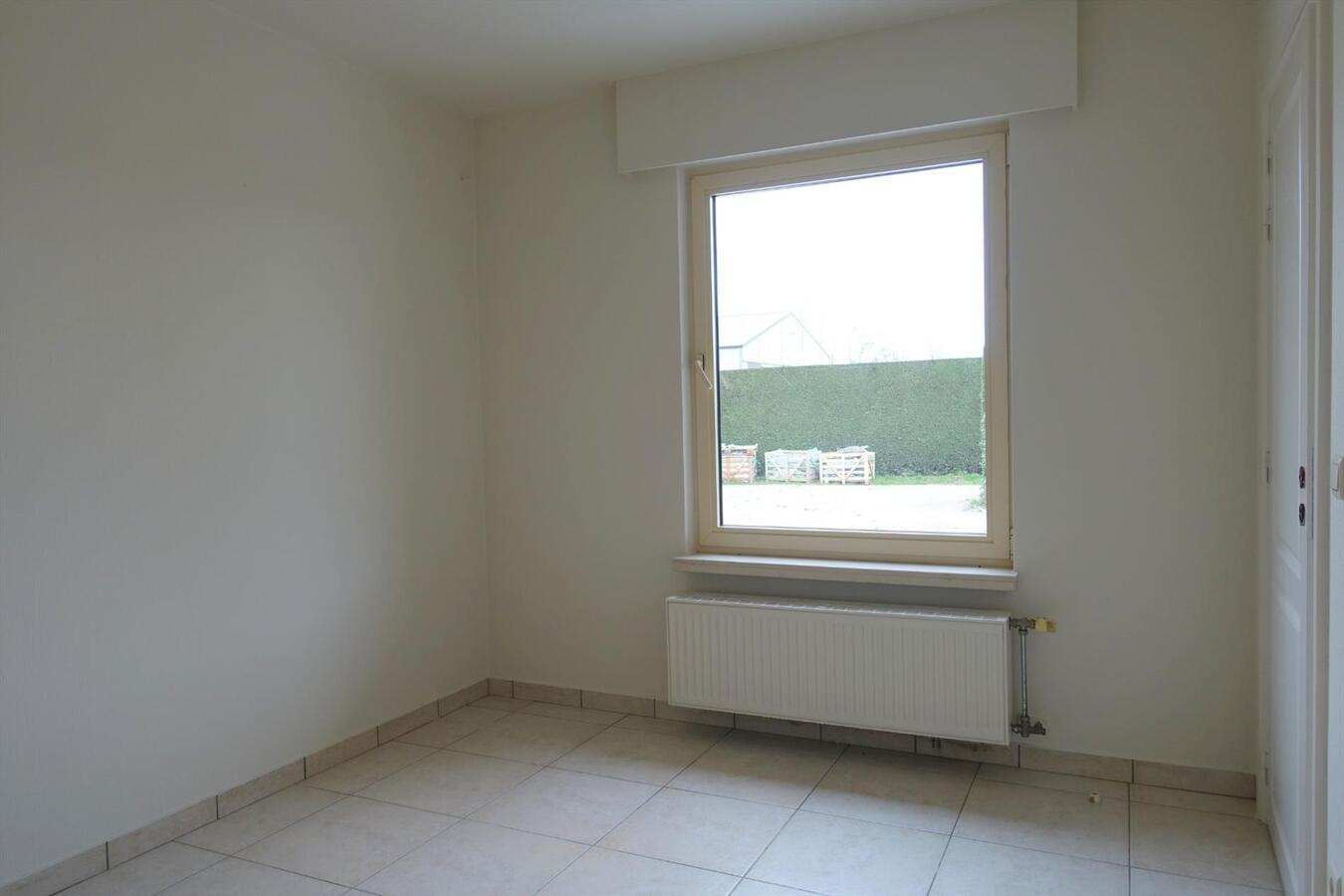 Zeer ruime villa gelegen te Bekegem 