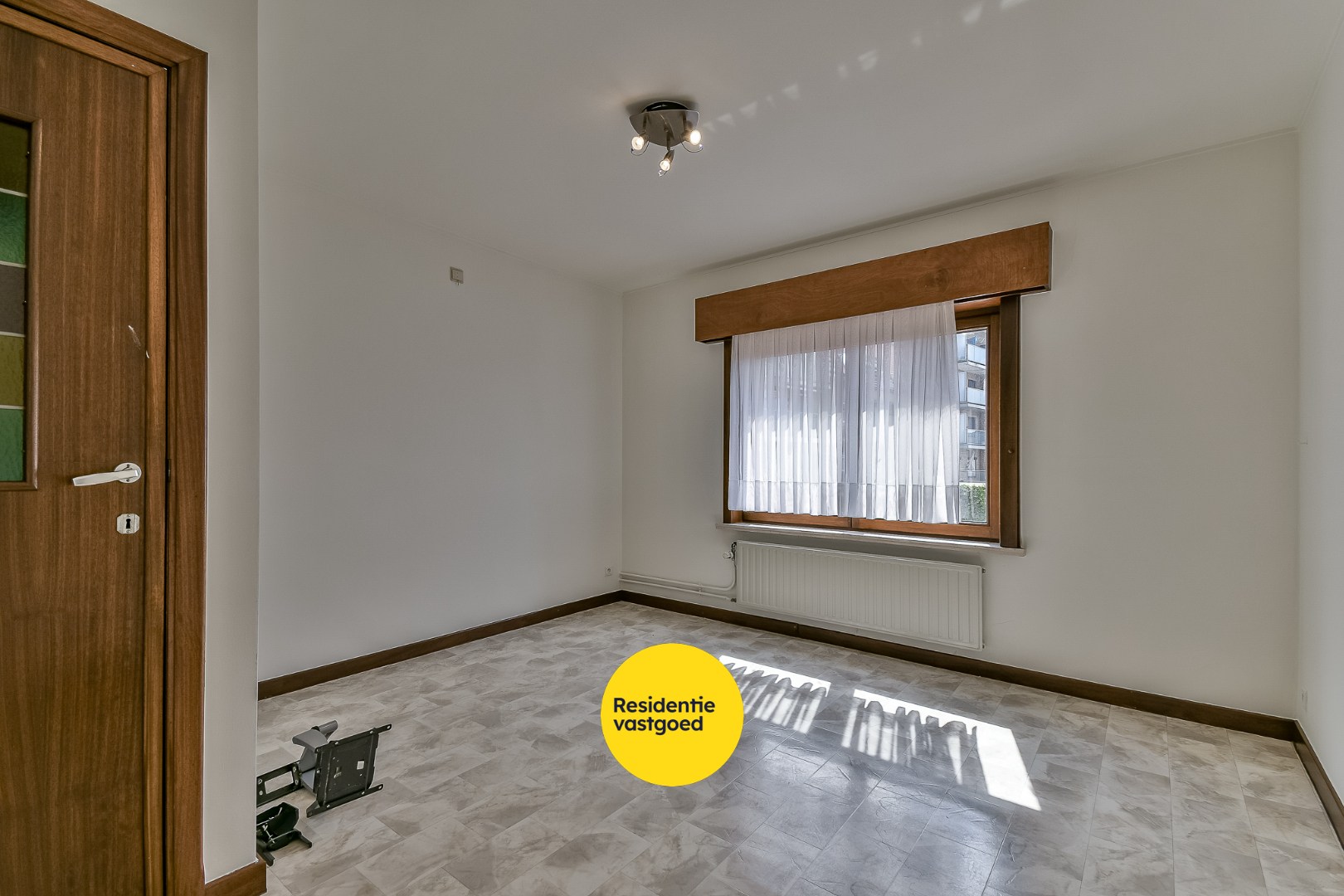 Woning met 3 slaapkamers en tuin, vlak aan het strand van Bredene 