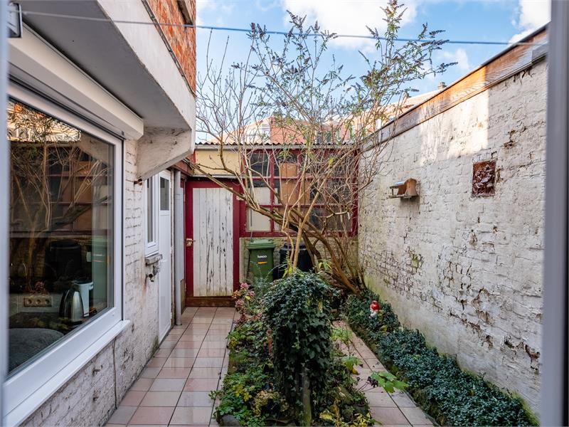 Opbrengsteigendom bestaande uit studio en ruime duplex 