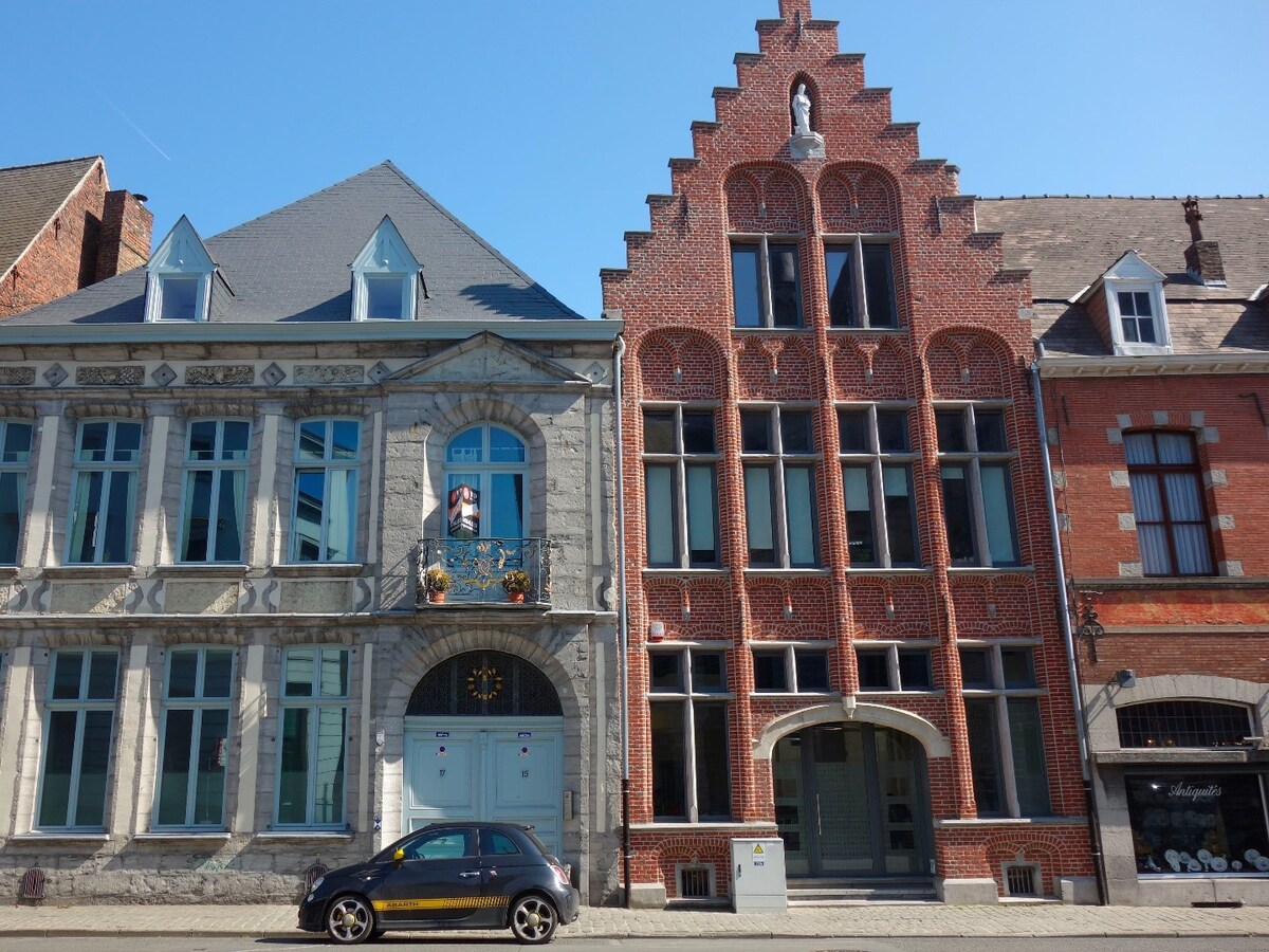 Magnifique appartement avec belle hauteur de plafond ! 