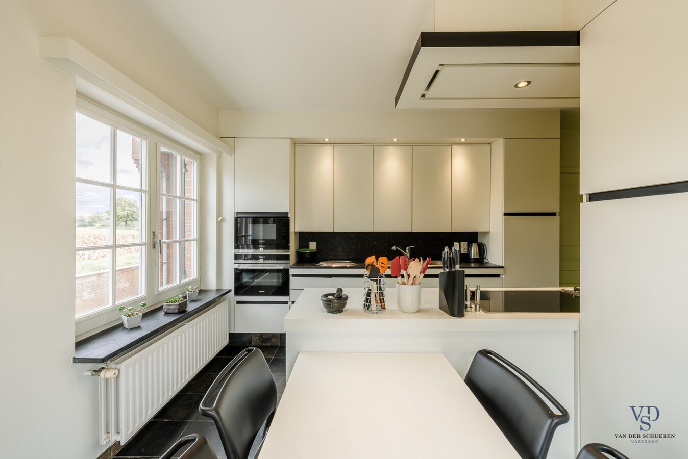 Tijdloos wonen, midden in 't groen. 