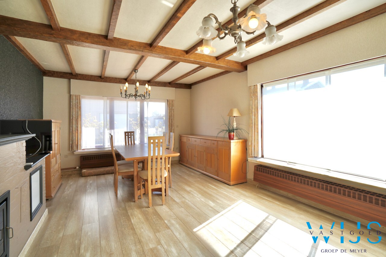 Tof woonhuis in een rustige woonwijk te Ertvelde ! 