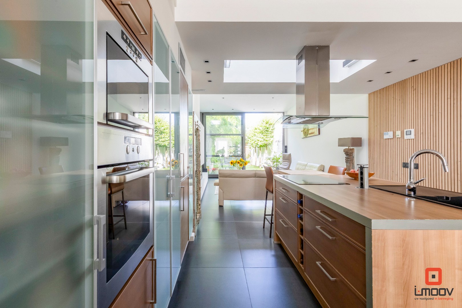 Architecturale woning met 3 slaapkamers te Zwijnaarde 