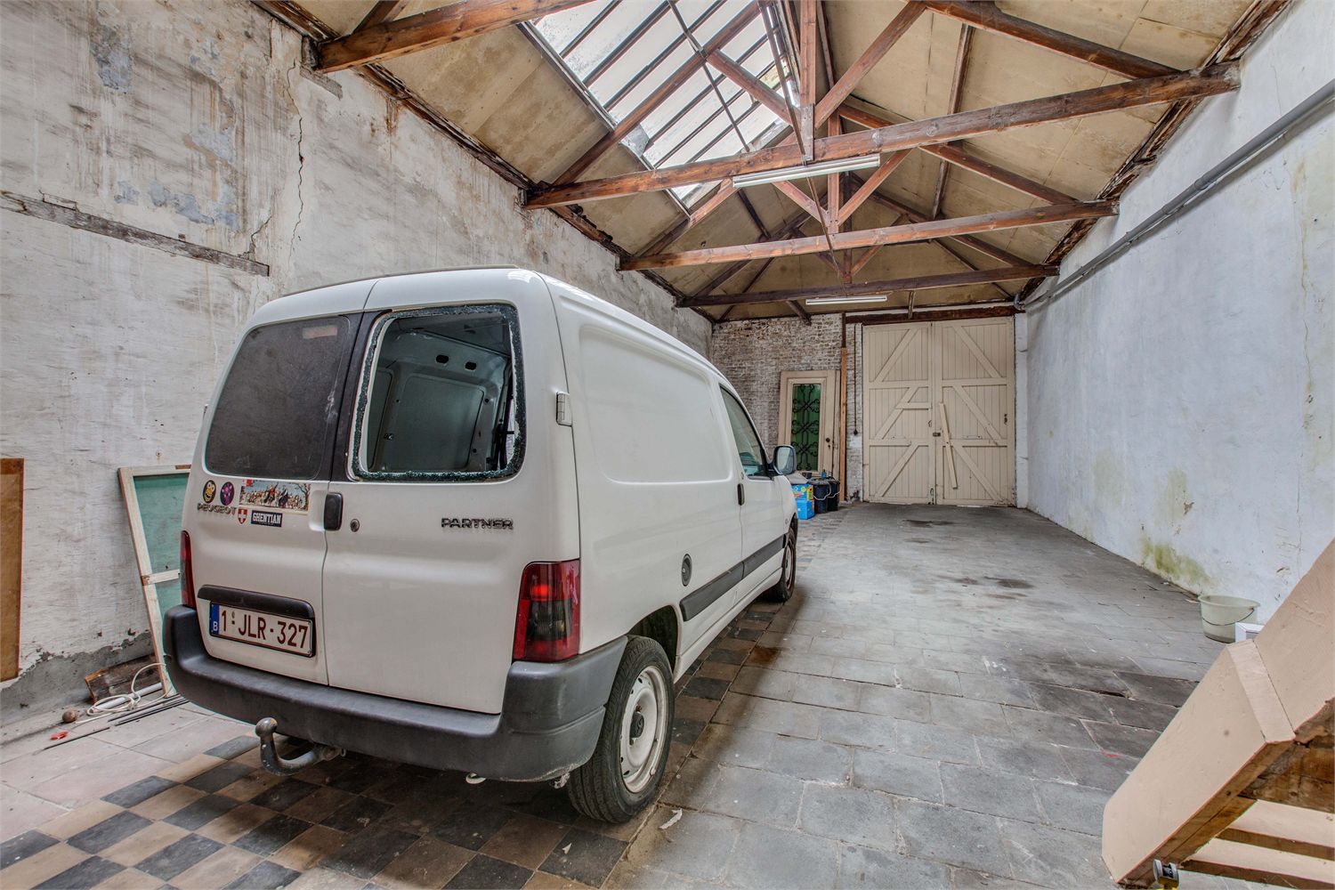 Prachtige voormalige dokterspraktijk, idylisch gelegen 