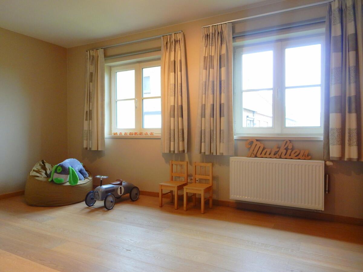 Prachtige recente villa te Aartrijke 