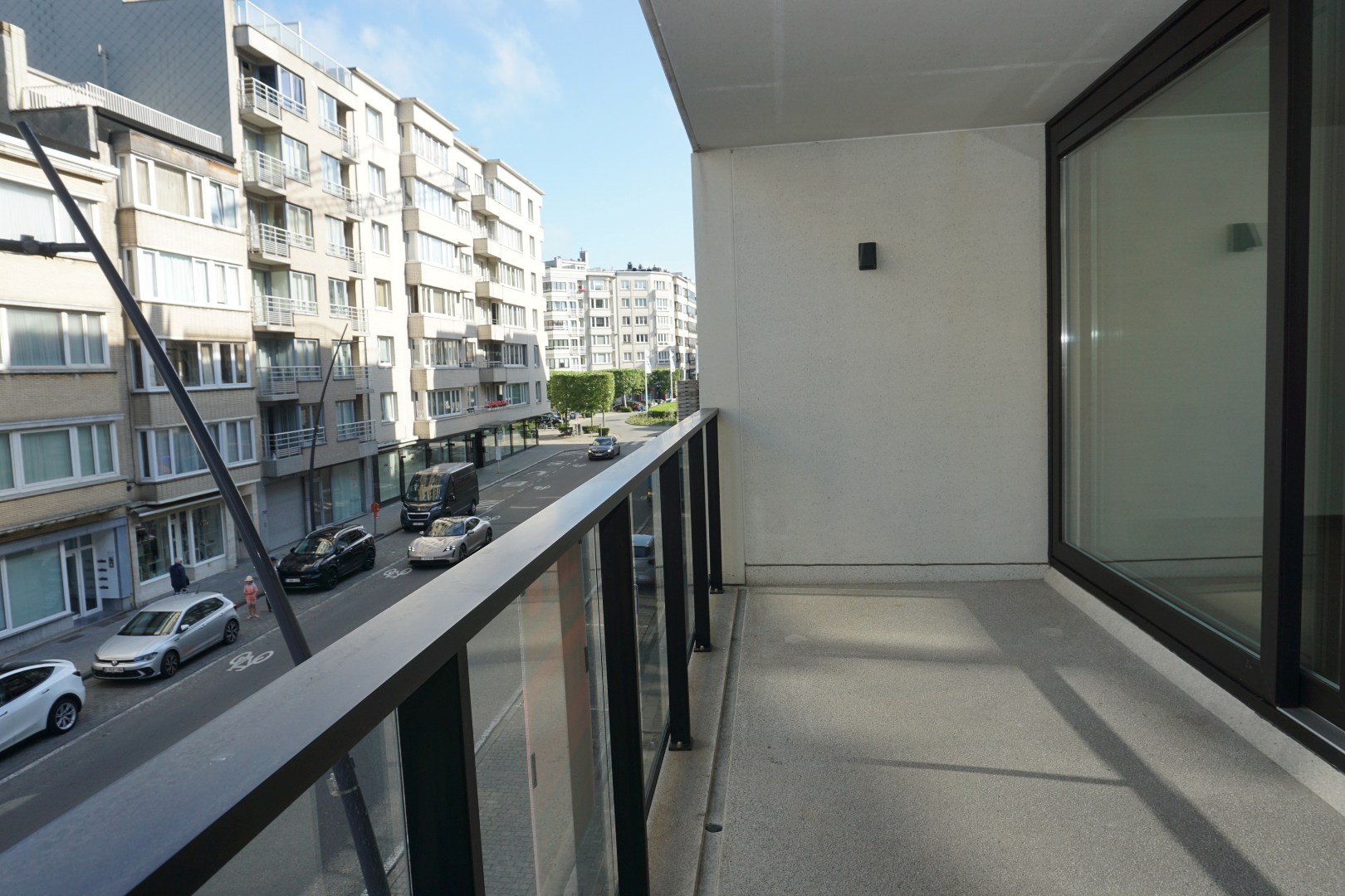 Appartement récent avec grande terrasse dans le centre d'Ostende 