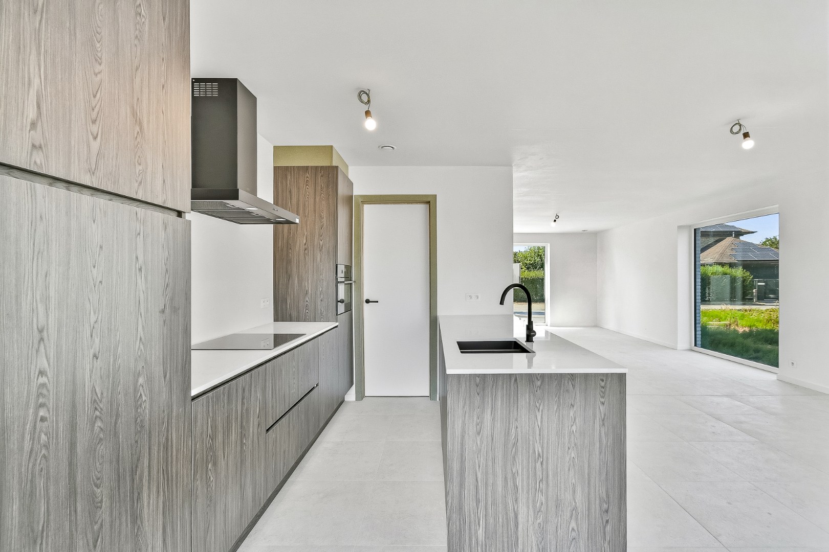 Nieuwbouwwoning op rustige locatie met 3 slaapkamers 
