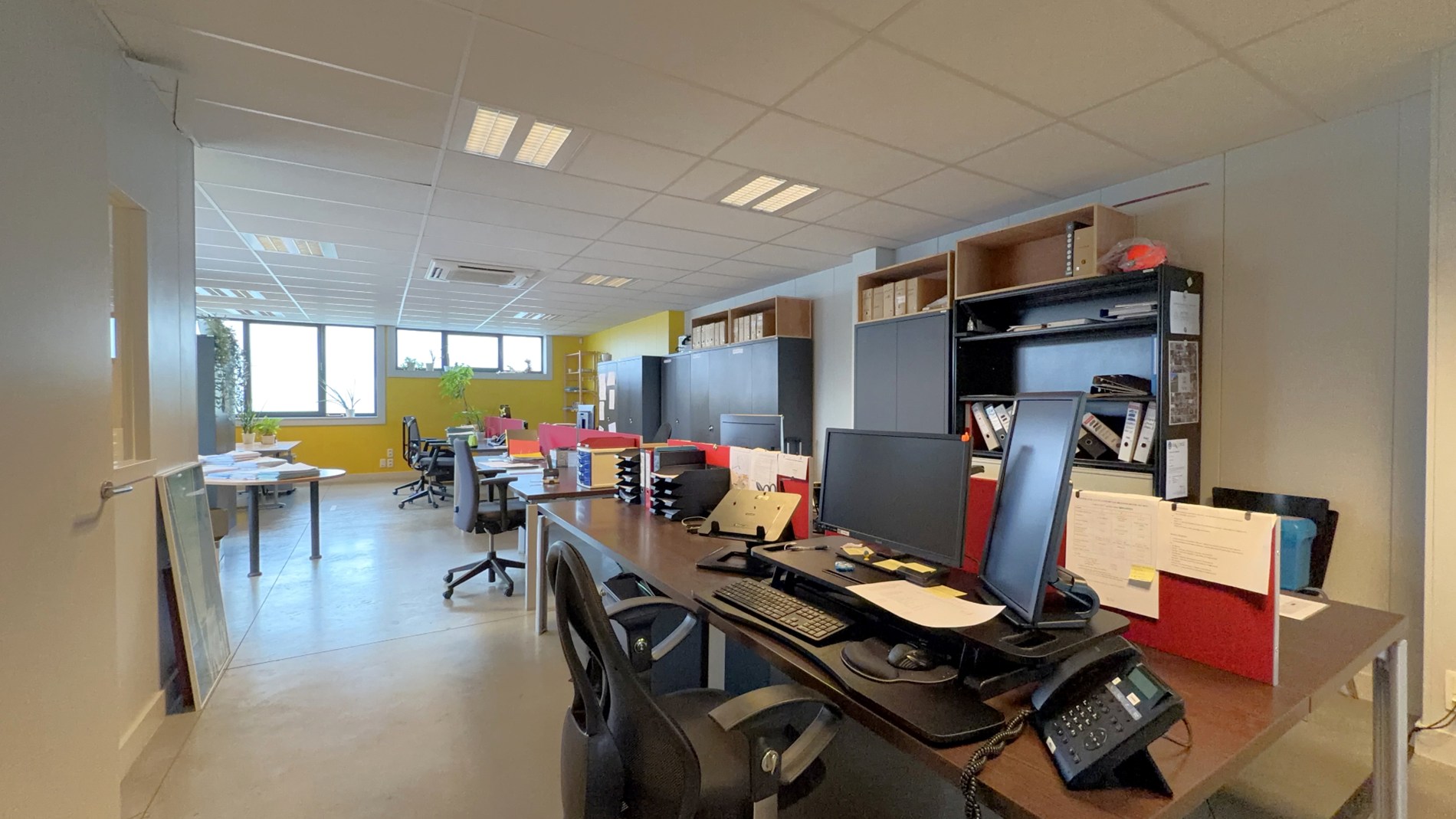 Kantoor te huur op toplocatie aan klaverblad E40xE17 in Gent