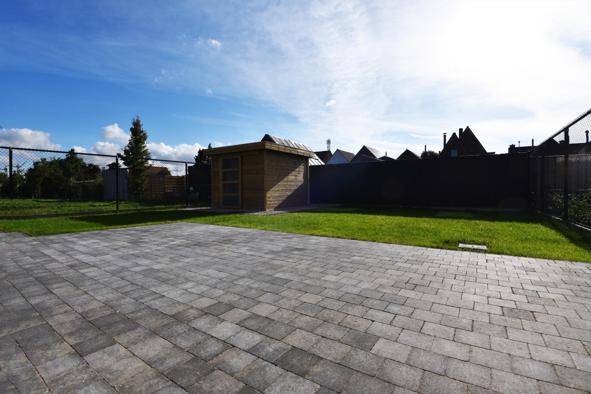 NIEUWBOUW HOB met 3 slpks en tuin te ADEGEM 