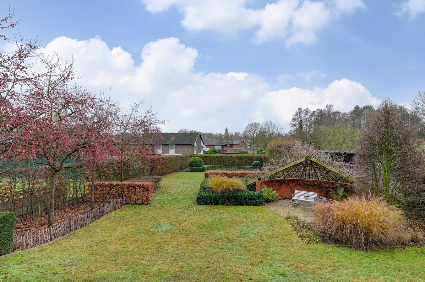 Perfect onderhouden huis met 3 slaapkamers 