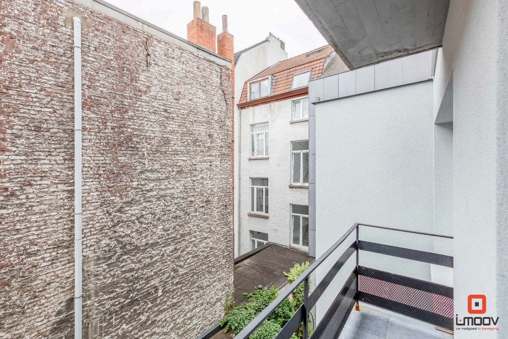 Instapklaar appartement met twee slaapkamers en terras in hartje Gent 