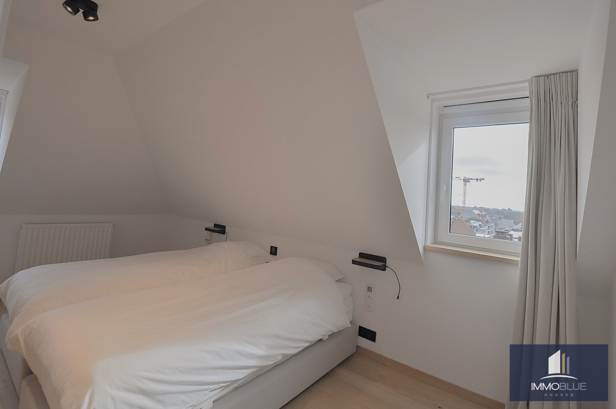 Uniek duplexappartement/penthouse met een weids uitzicht. 