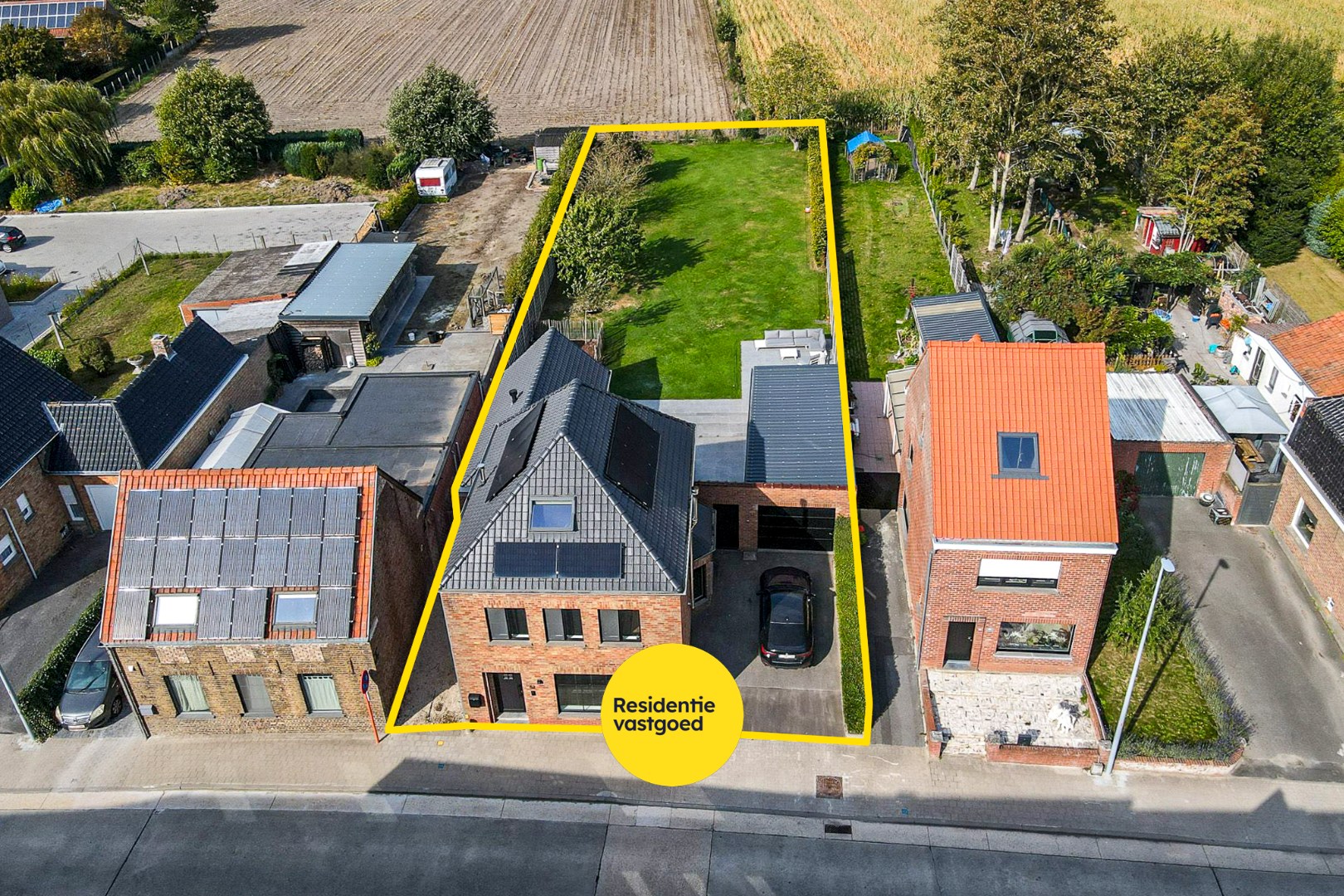 Volledig gerenoveerde alleenstaande woning op toplocatie in Zedelgem 