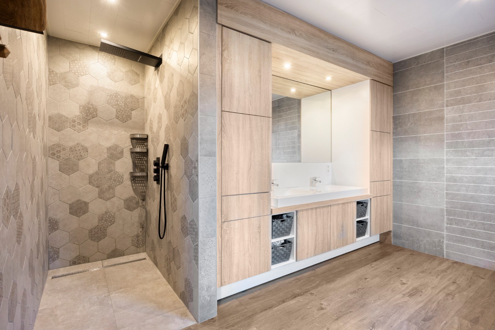 Rustig gelegen, energiezuinige gezinswoning met 4 slpk. nabij Lommel-centrum 