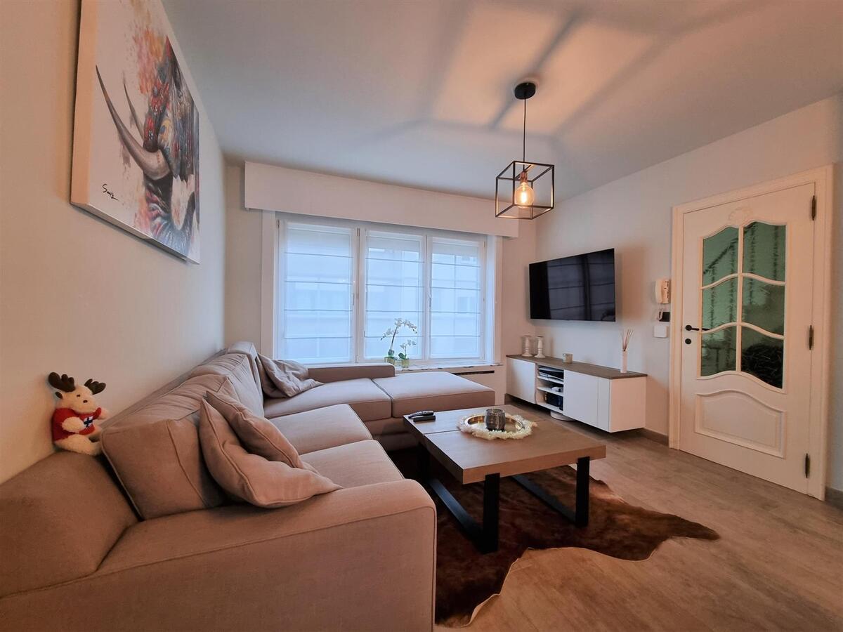 Centraal, doch rustig gelegen leuke bel-étagewoning - Heist 