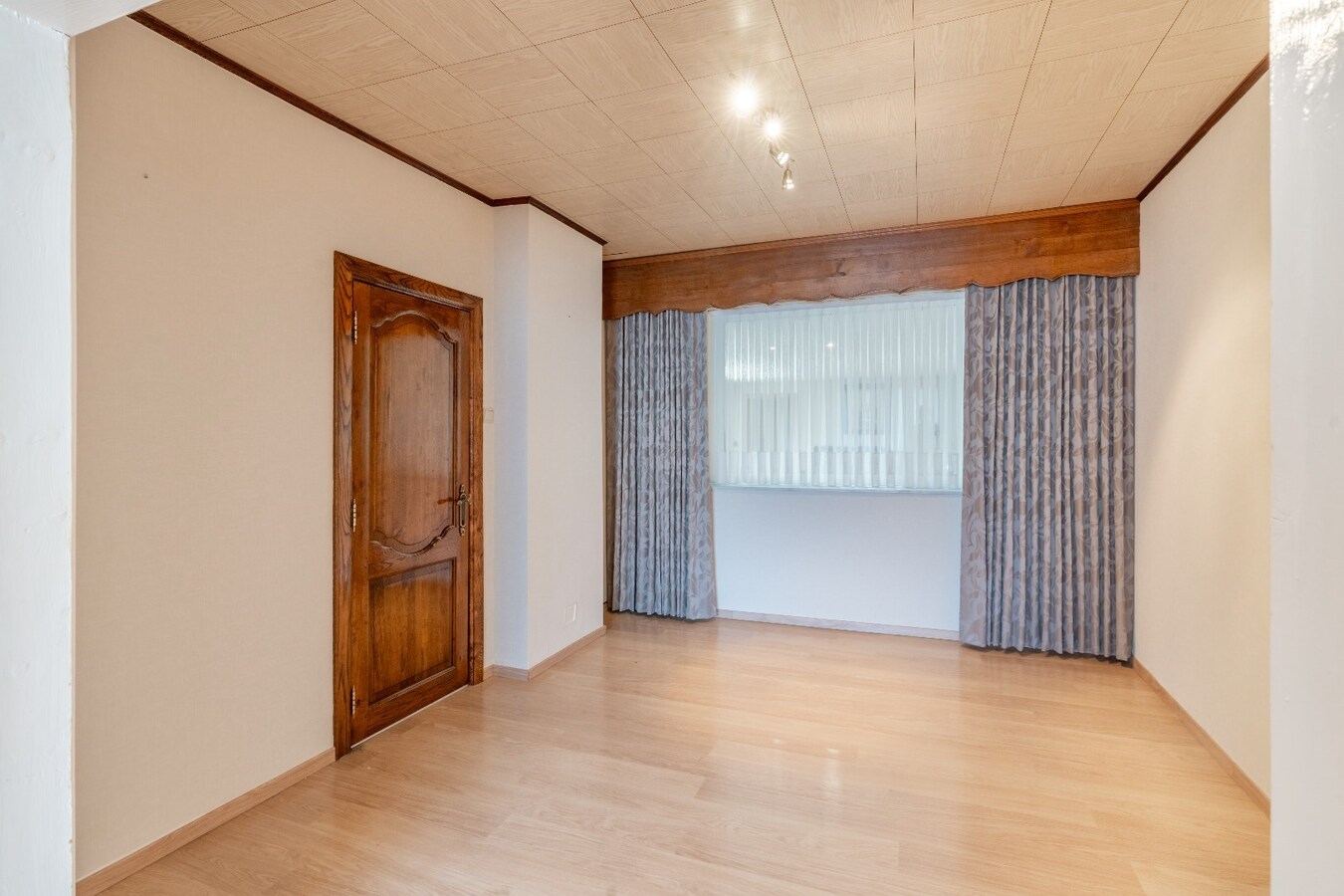 Ruime woning drie slaapkamers 