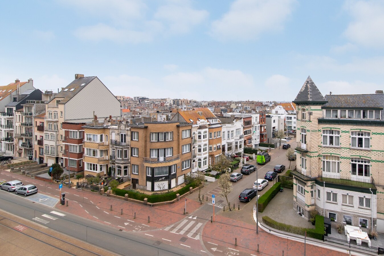 Instapklaar en lichtrijke penthouse te Blankenberge ! EPC A ! 