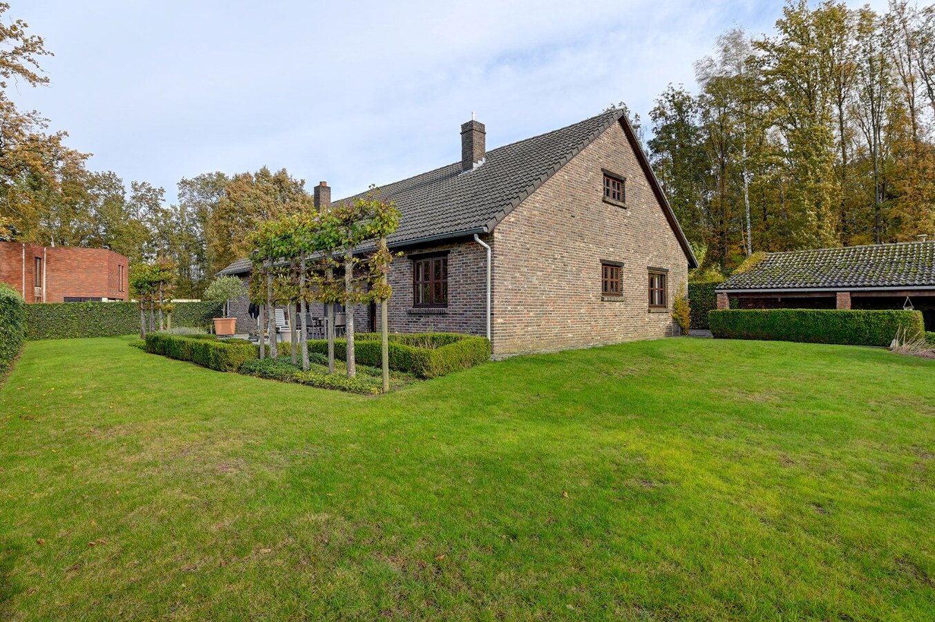 Charmante villa gelegen op een perceel van 10 are 