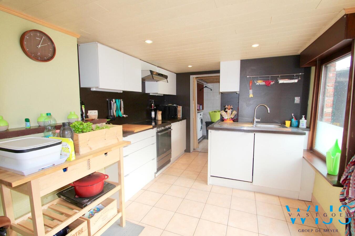 Tof volwaardig woonhuis op een mooi perceel in ERTVELDE RIEME ! 