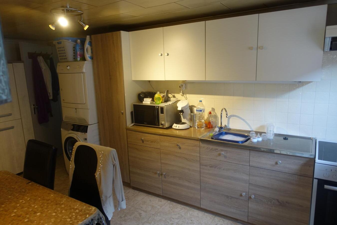 Knusse woning vlakbij Centrum Houthulst 