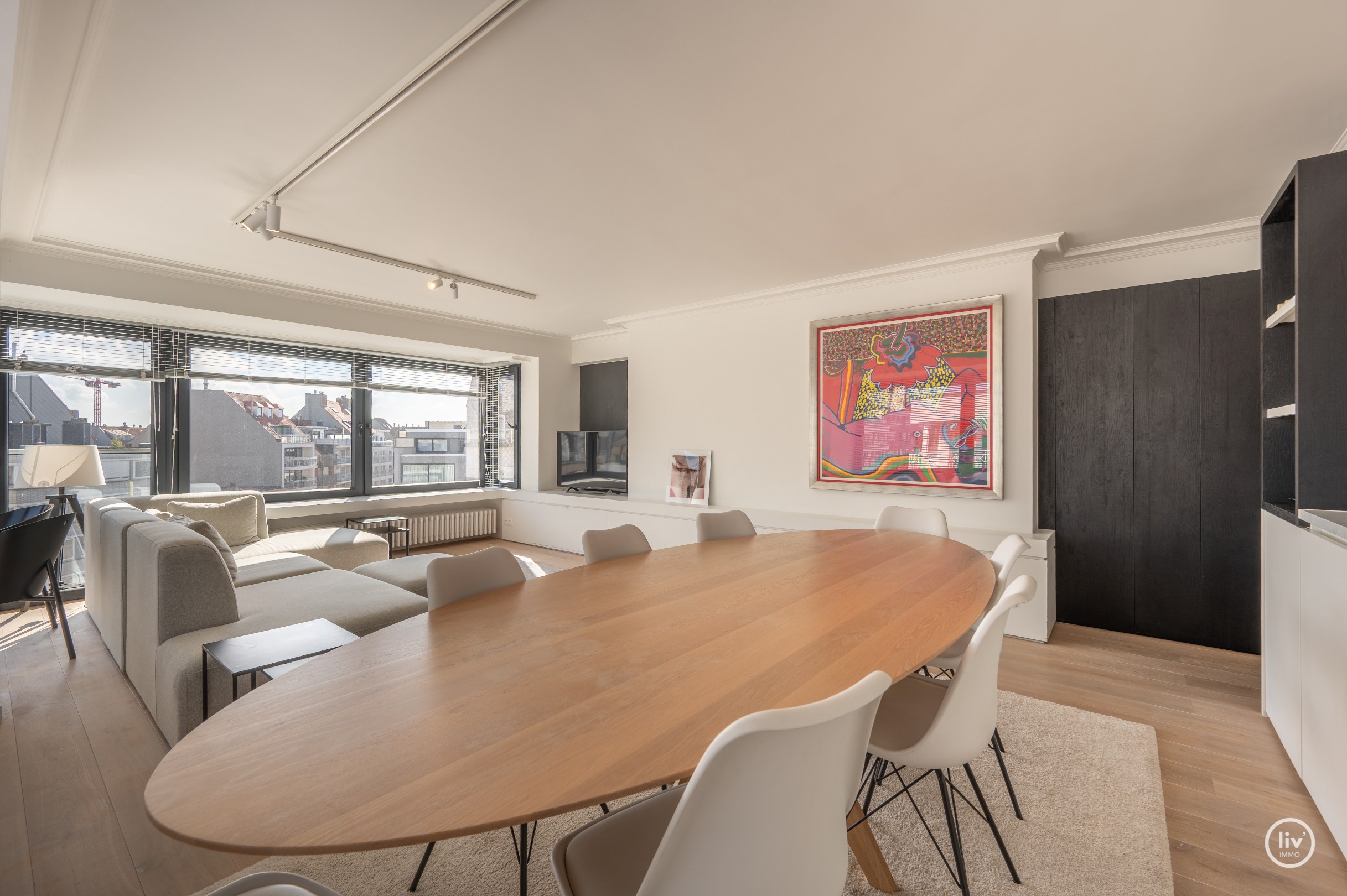 Volledig afgewerkt Hoekappartement + studio centraal gelegen in Knokke 