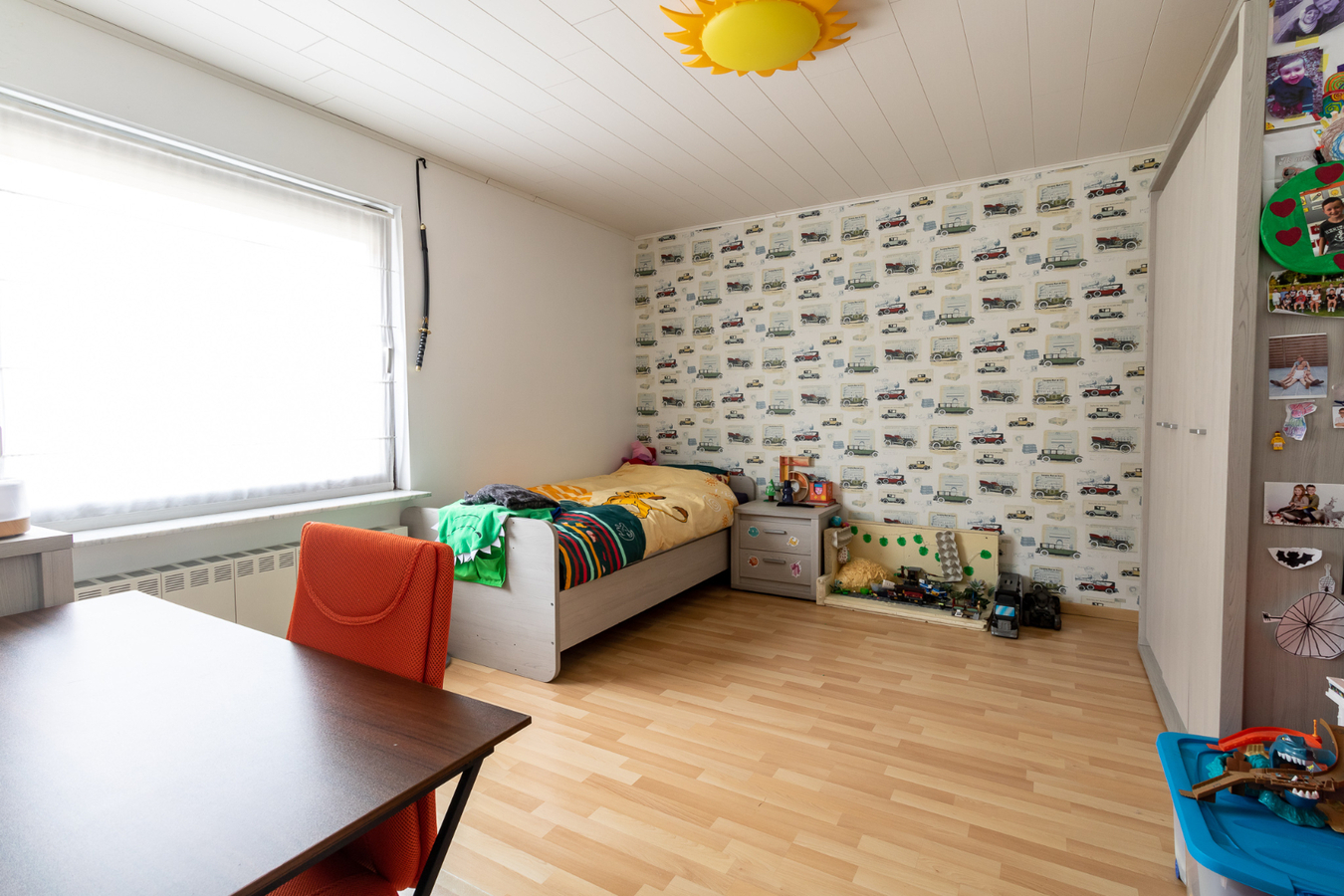 Gezinswoning met 4 slaapkamers en garage op 364m² te Ichtegem 