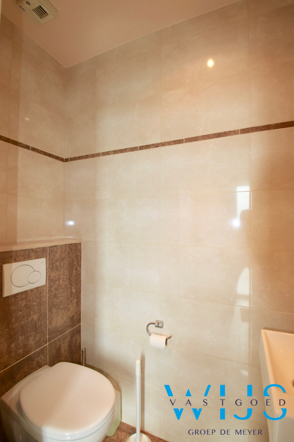 Prachtige instapklare bungalow te Waarschoot ! 