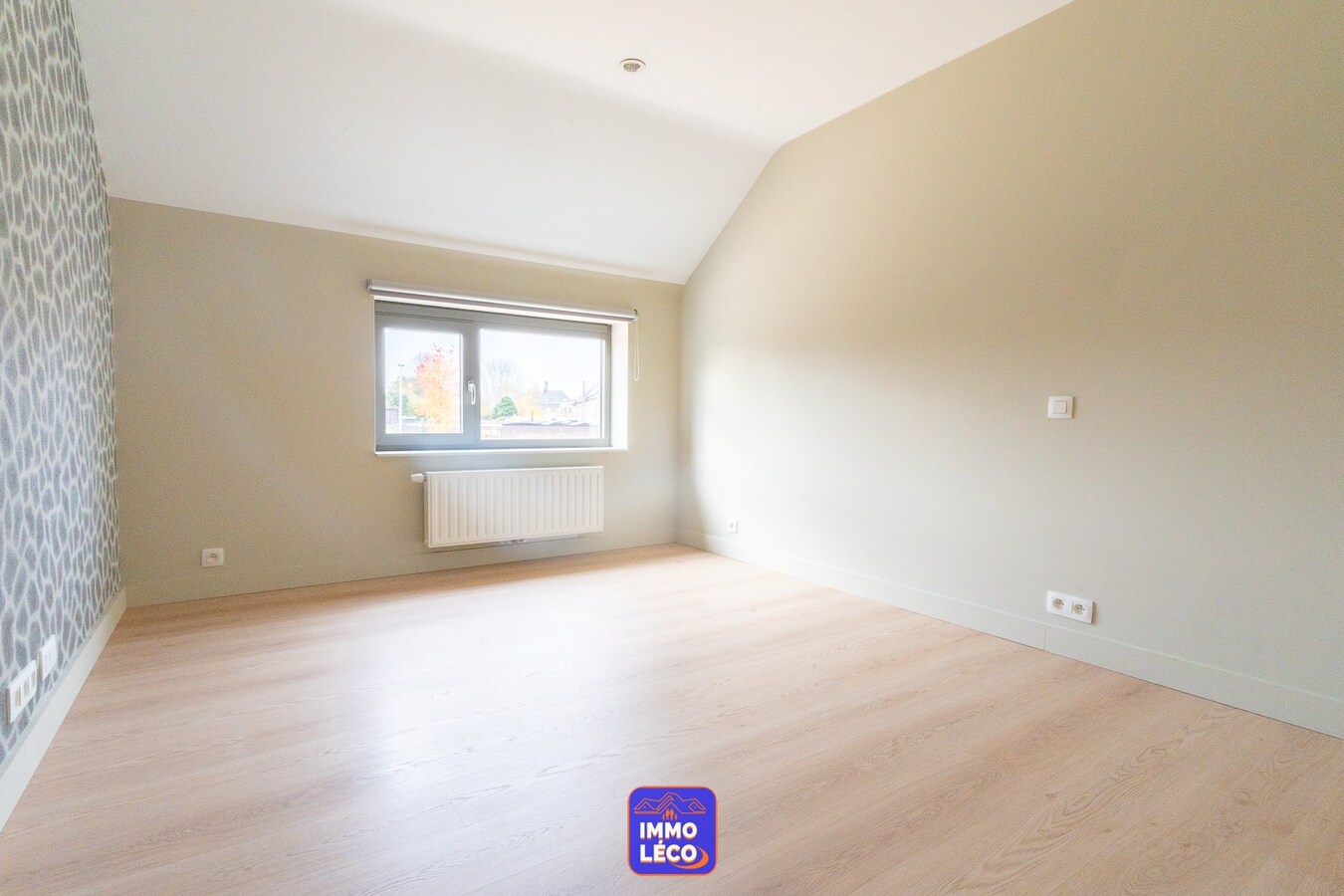 Appartement moderne avec parking privé, dans un clos résidentiel prisé ! 