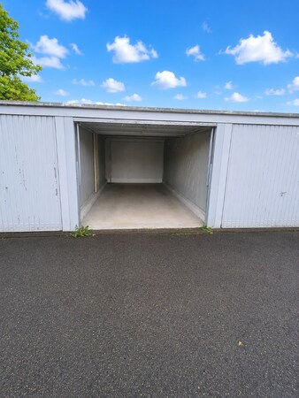 Te koop garage box - Roeselare