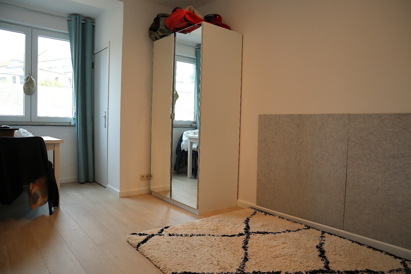 Nieuw gerenoveerd 1 slaapkamer appartement/studio te Elsene 