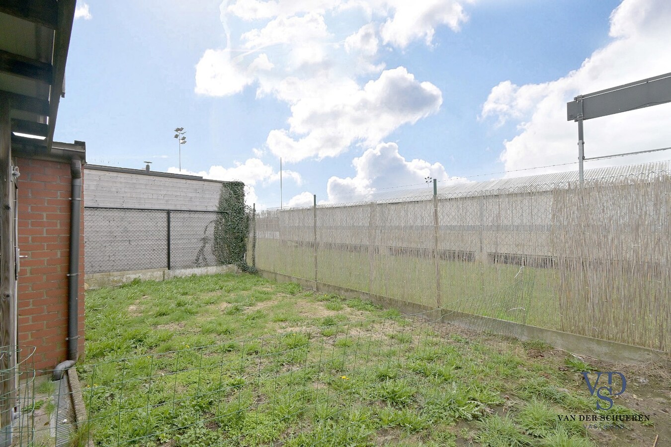 Degelijke Half Open Bebouwing 