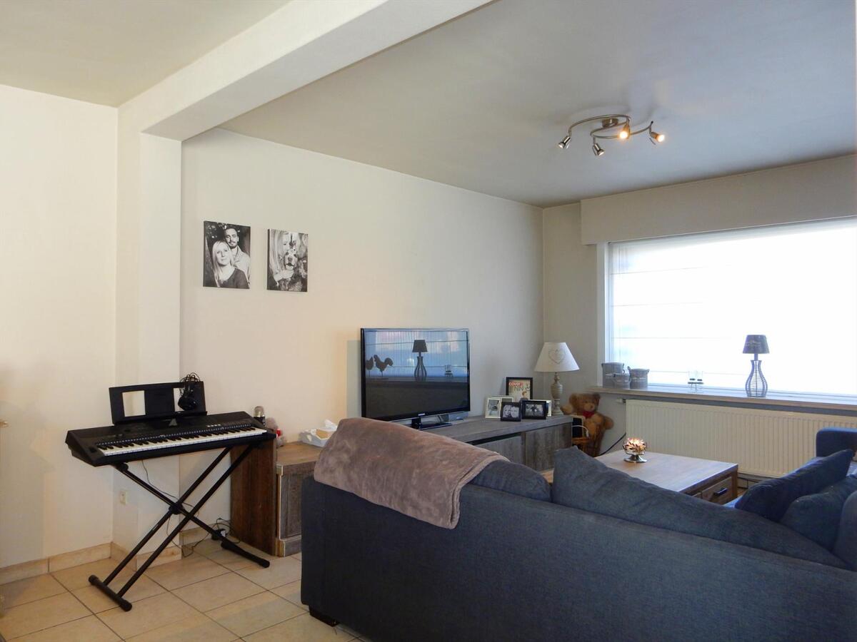 Ruime woning te Jabbeke met 4 slaapkamers 