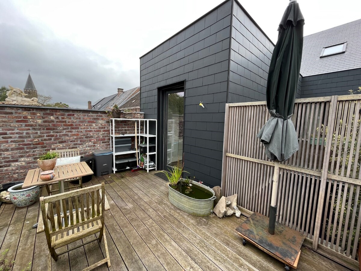 Stijlvolle triplex in hartje Gavere 