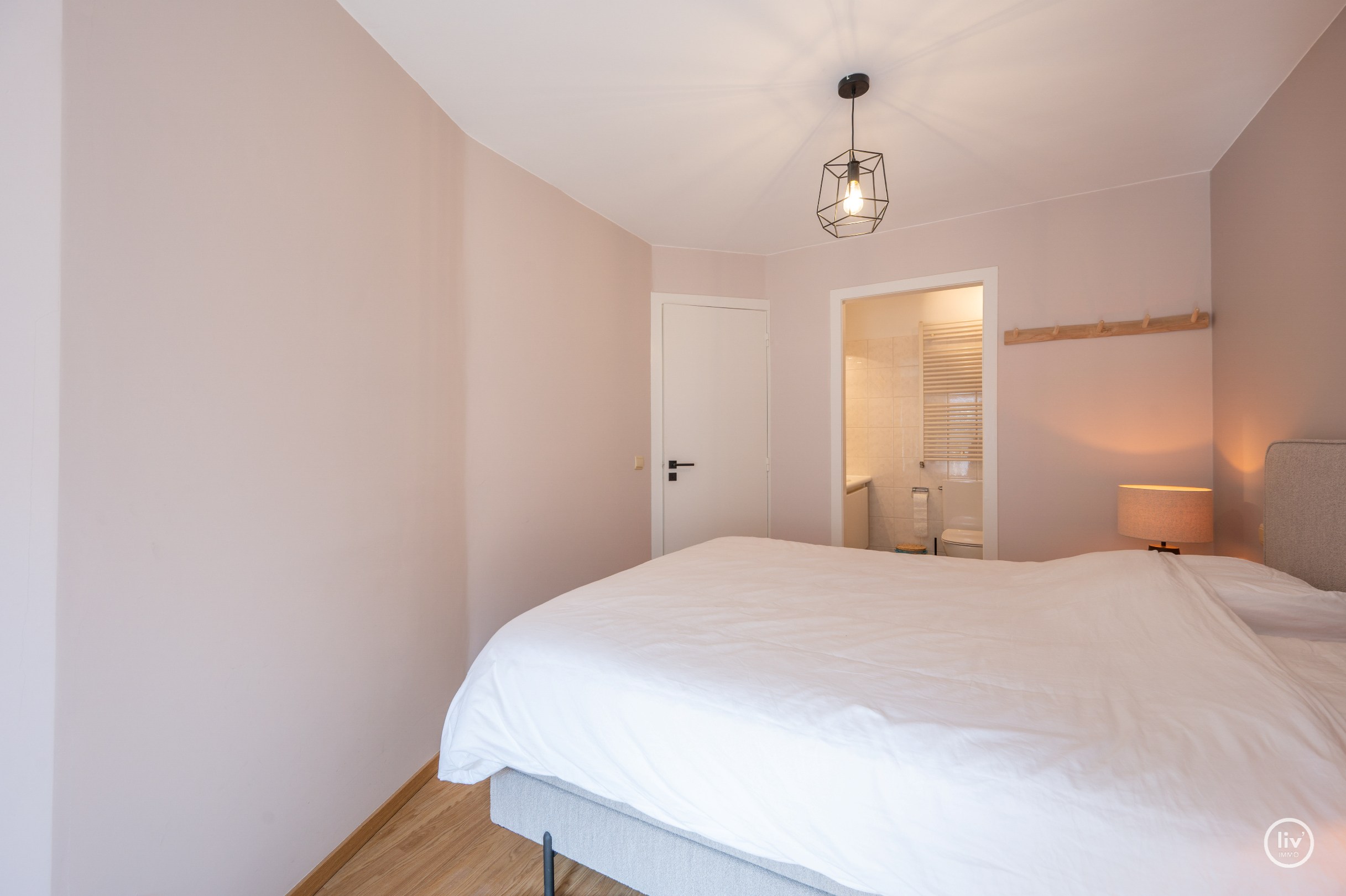 Appartement spacieux et agréable avec 2 chambres à coucher au centre de Knokke 